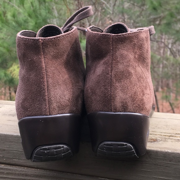 Cole Haan Air Reena Waterproof Chukka Ankle Bootie - Picture 3 of 8